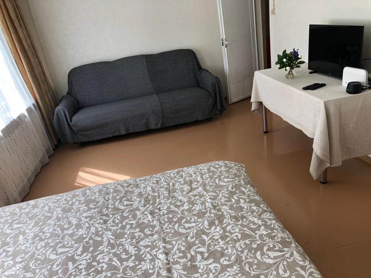 Apartment In Private House Near The Beach And River Jurmala Exterior photo