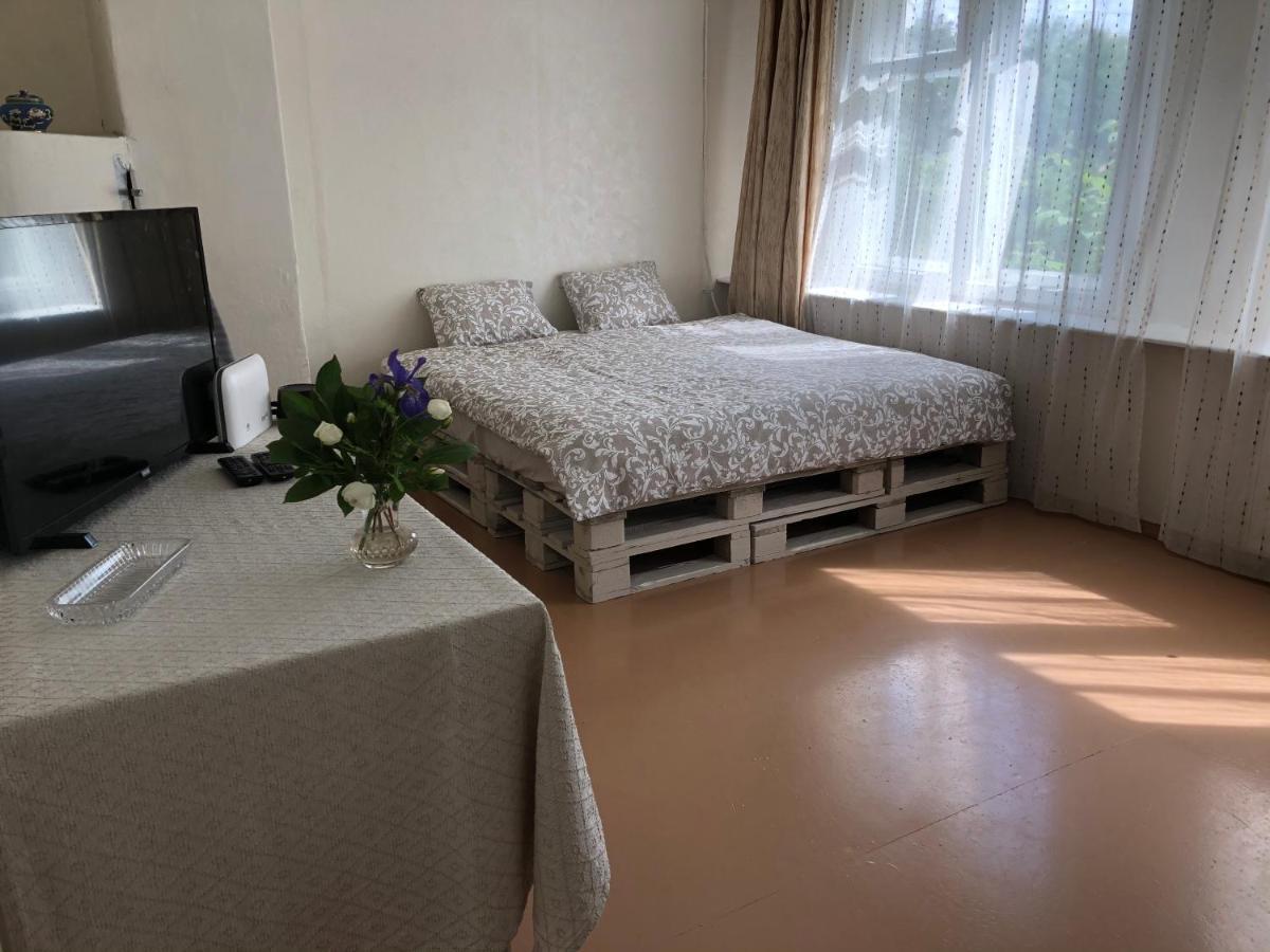 Apartment In Private House Near The Beach And River Jurmala Exterior photo